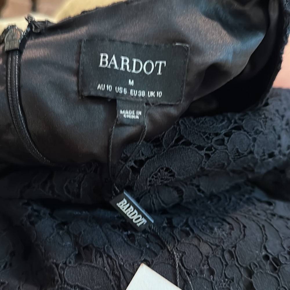 NWT Romee Bardot Lace Wrap Assymetrical Mini Dress size 6 - Picture 9 of 9
